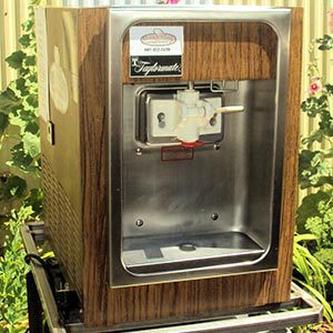 Soft Serve Ice Cream Machine